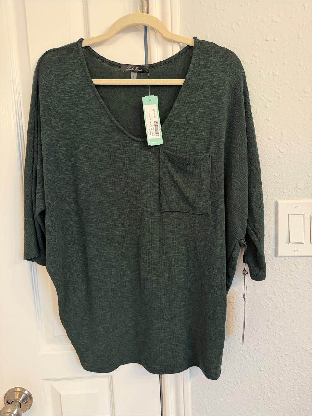 Laila Jayde Forest Green V-Neck Pocket Tunic
